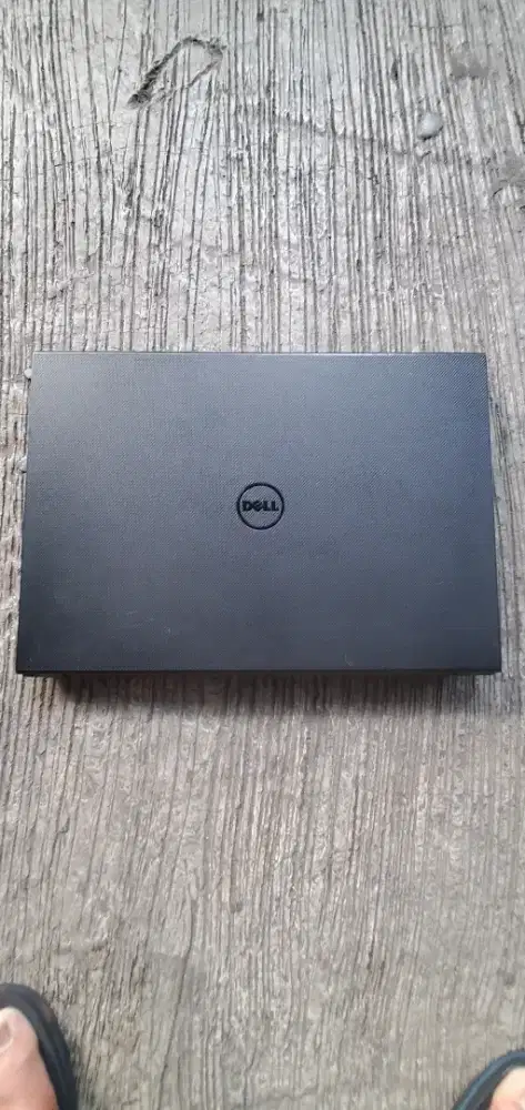 Leptop dell inspiron 14  core i3