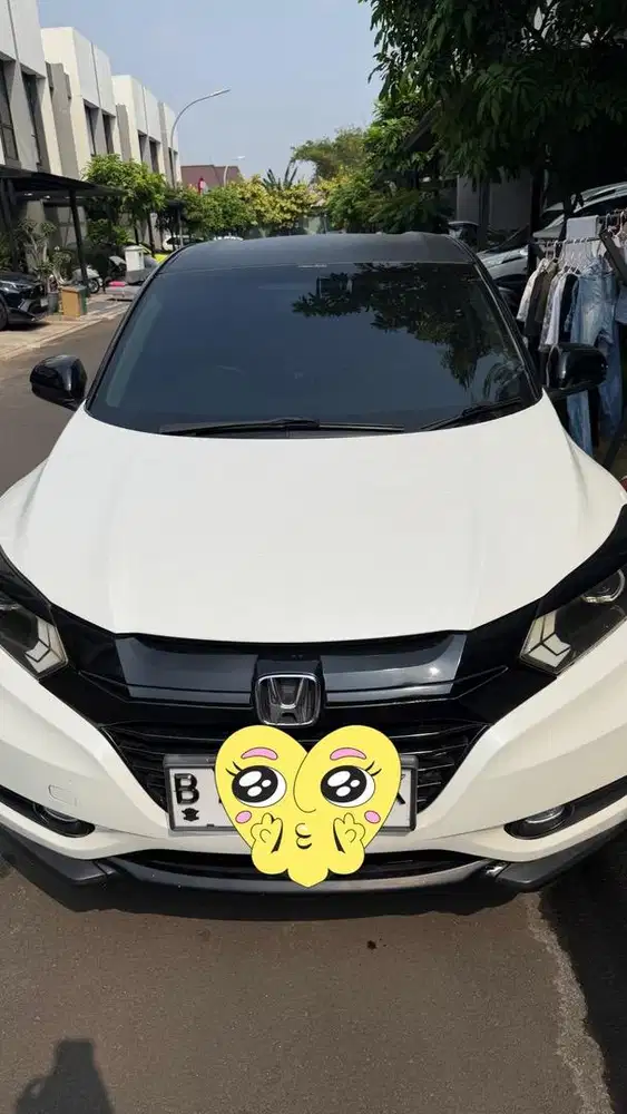 Jual hrv e cvt white