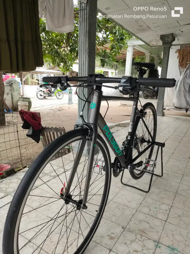 Polygon strattos f3