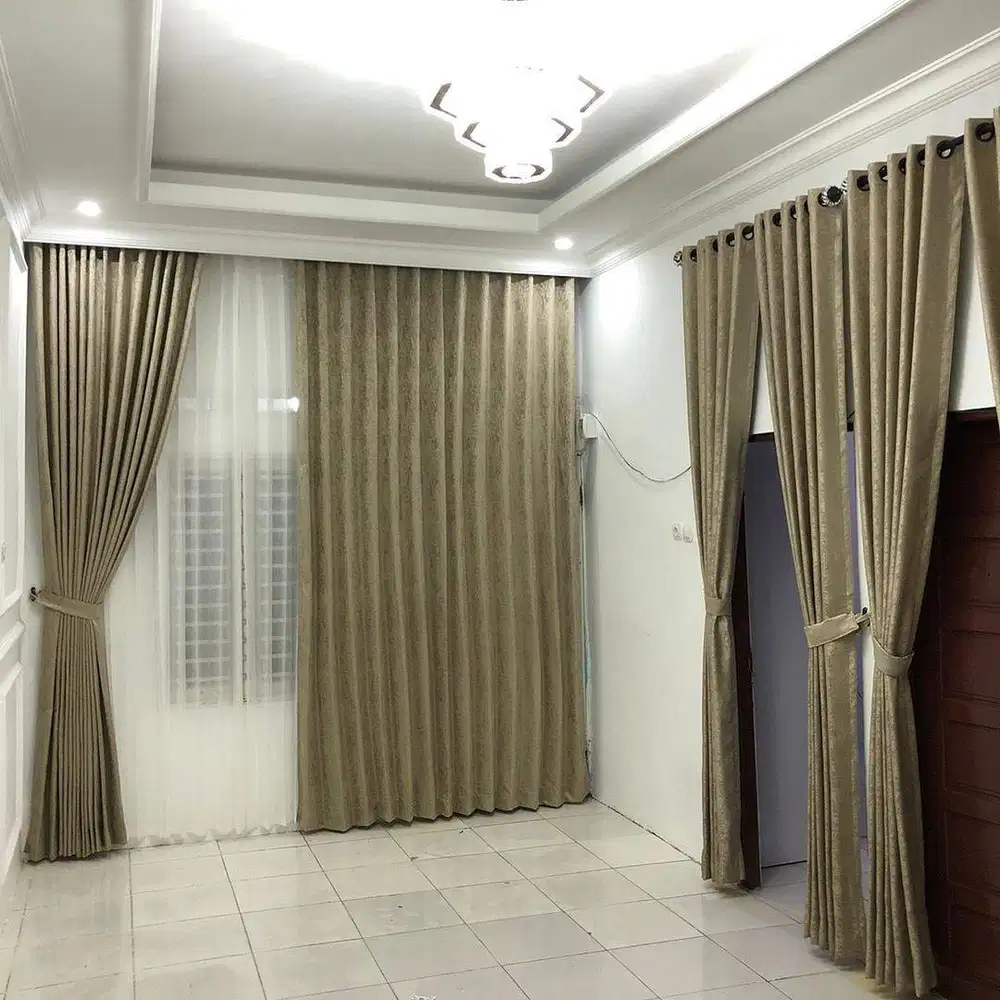 Jasa Pasang Gorden Custom Wallpaper Dinding 3D Gordyn Hordeng Korden