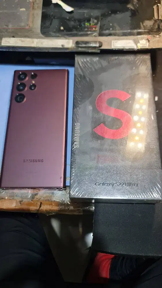 Samsung S22 Ultra 12/512GB box lengkap resmi Bandung