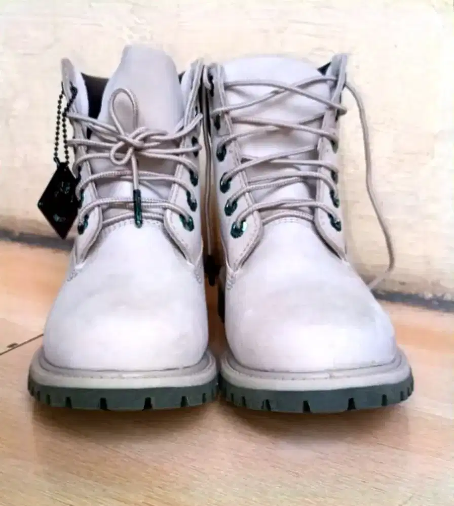 Sepatu Timberland 6-inch Premium waterproof women's Boots Size 35.5