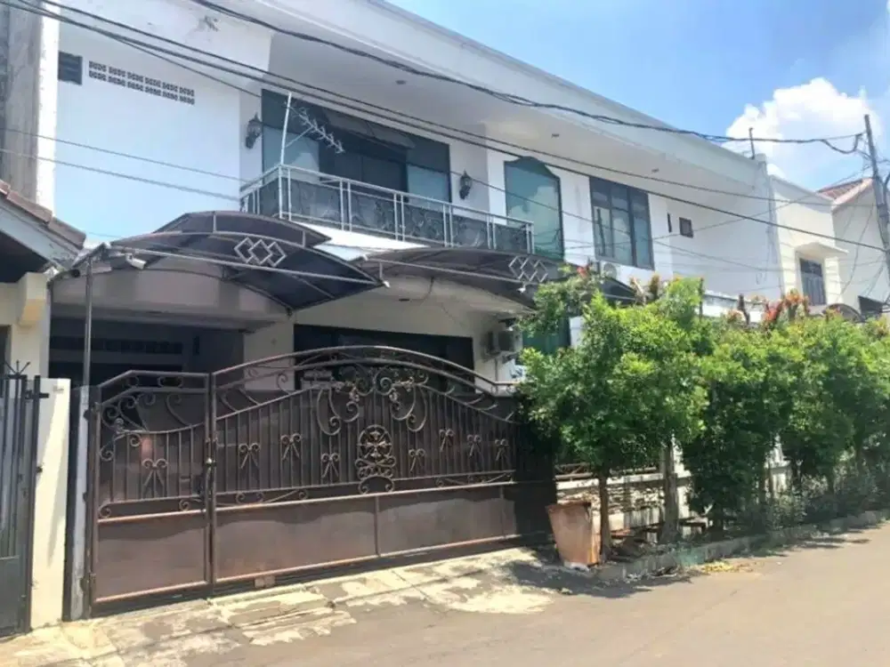 Dijual Rumah Cantik Luas 200 di Komplek Pulomas, Jakarta Timur