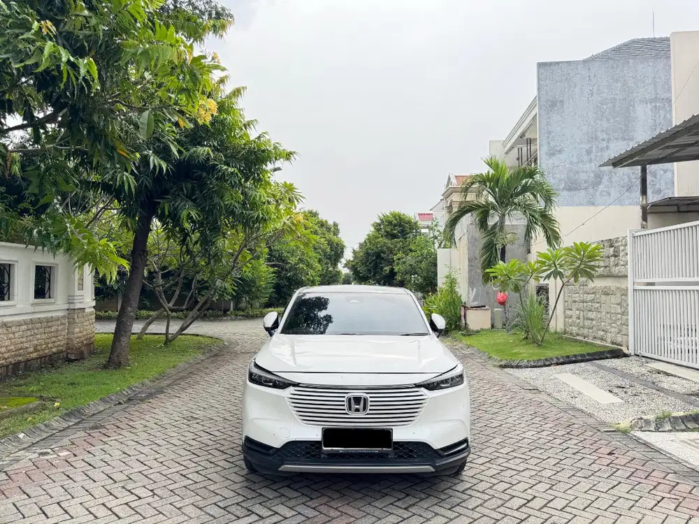 10.000 KM Honda HRV 1.5 SE Matic 2024 Putih All New Plat L