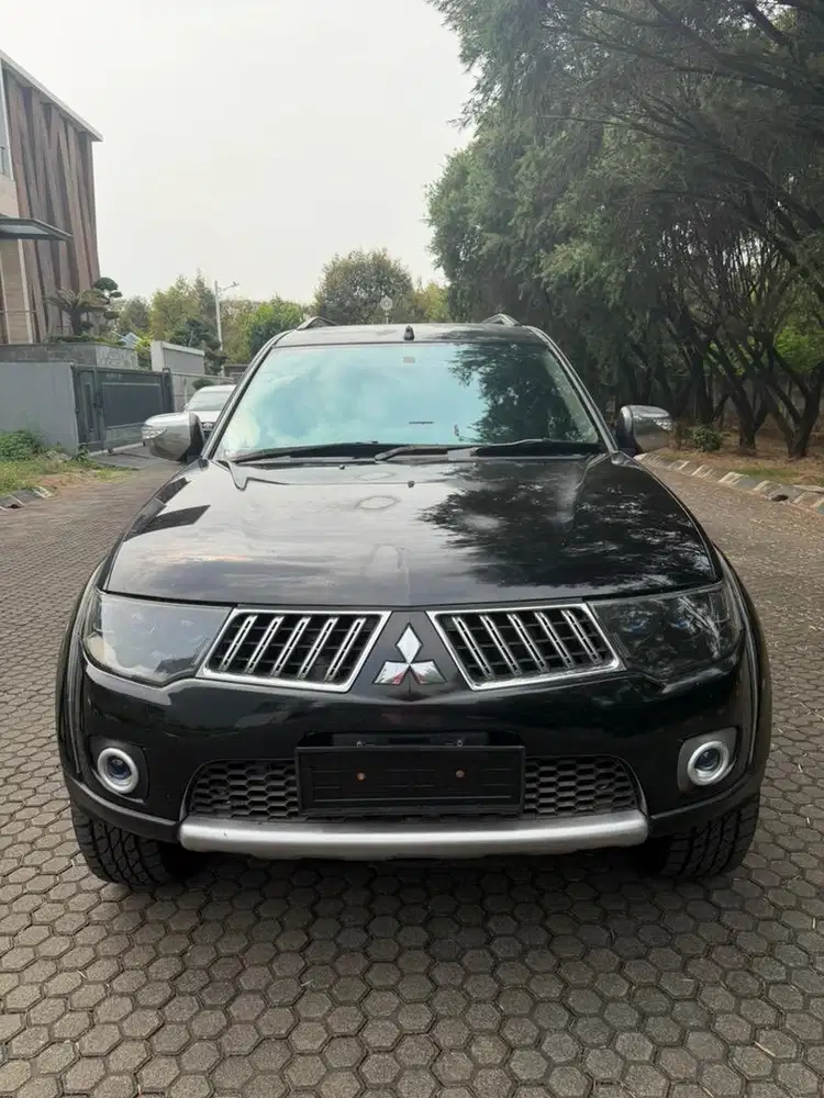 Mitsubishi PAJERO SPORT 2.5-E EXCEED