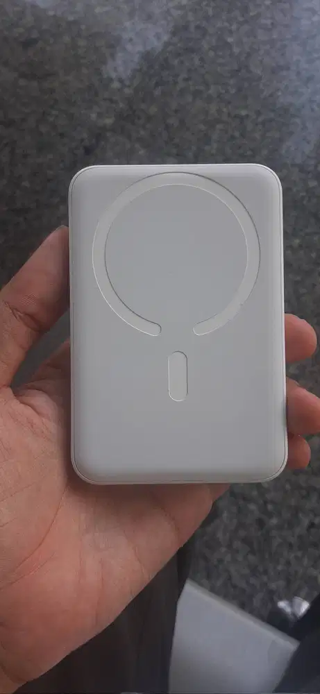 Baseus EnerFill FM11 Ultra-Mini Magnetic Powerbank