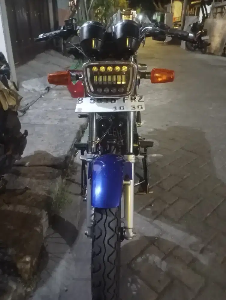 RX king 2003 Birunya cinta.