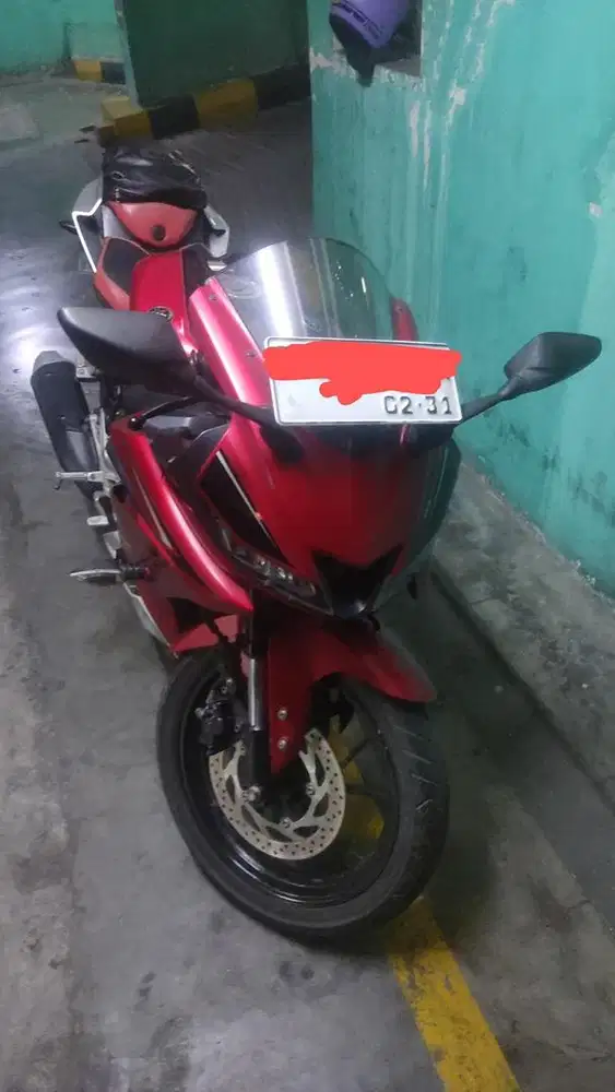 Yamaha R-15 2018