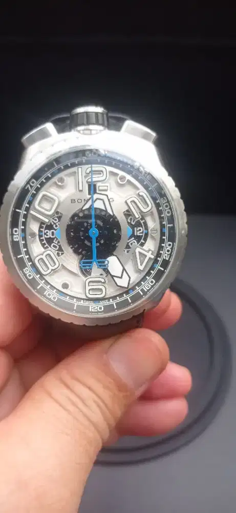 Jam Tangan Bomberg bold automatic Swiss Made