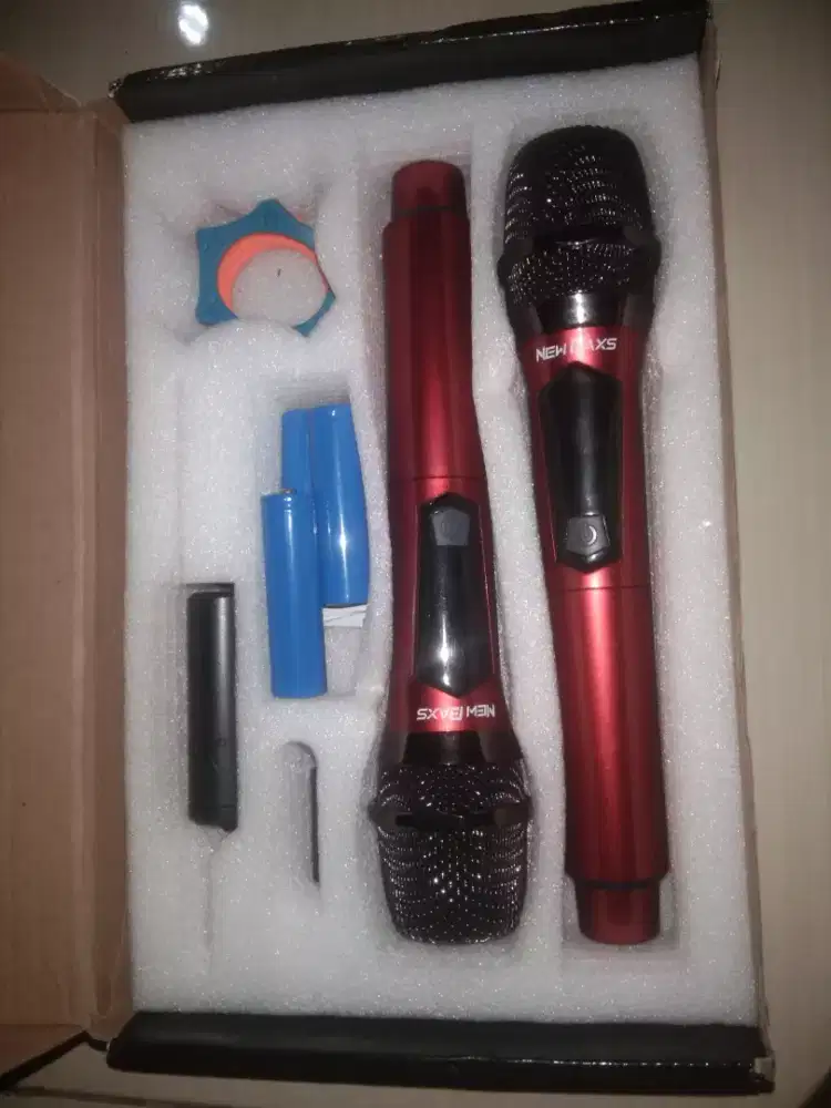 Di Jual Mic sepasang wireless kondisi barang 100% msh bagus dan nyala