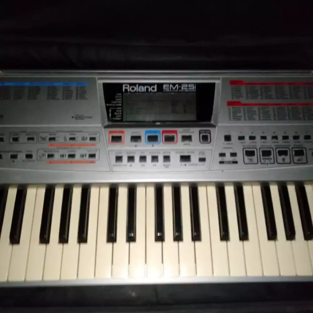 Keybord ROLAND em-25i