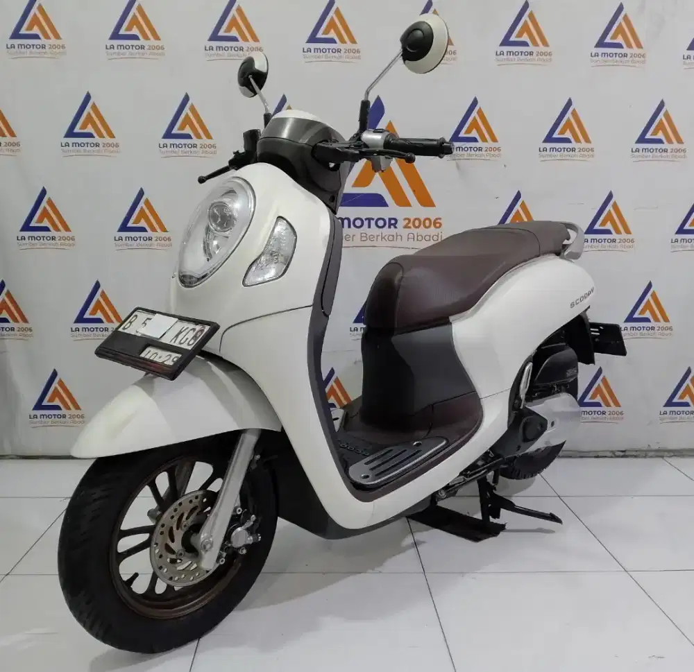 DP 900 RB SCOOPY PRESTIGE TH 2024 KTP DAERAH BISA CASH/TT/CC BUNGA0%