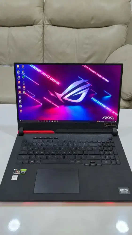 ASUS ROG STRIX G17 G713QM Ryzen 9 RTX 3060 | 16GB | 512GB | 144Hz