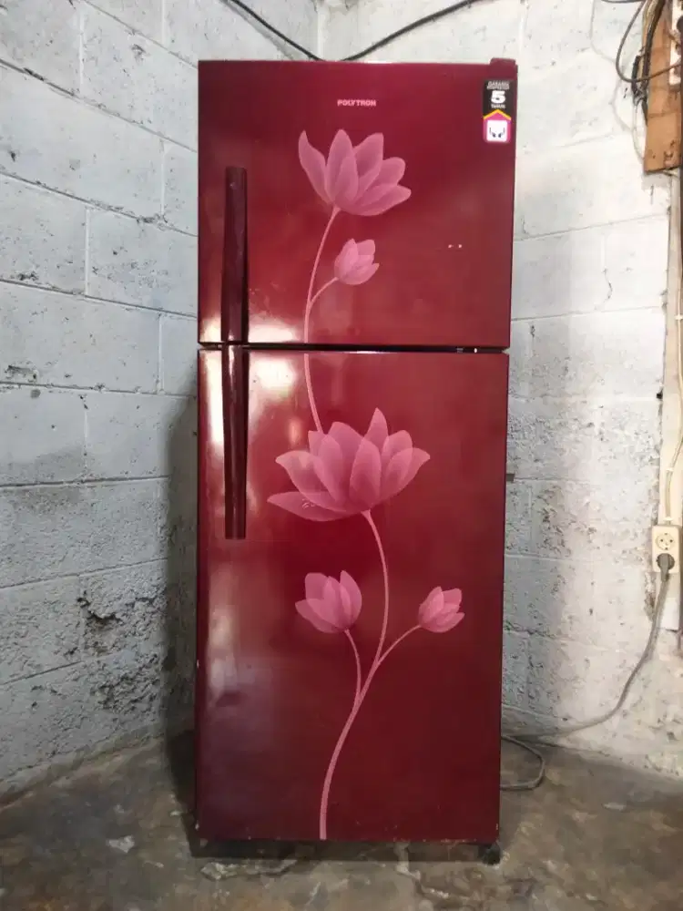 KULKAS 2PINTU ( POLYTRON )