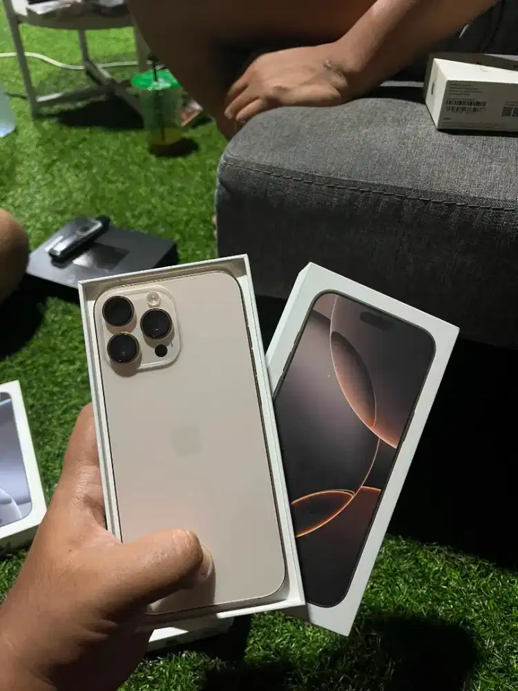 iphone 16 promax 512gb ex ibox Indonesia