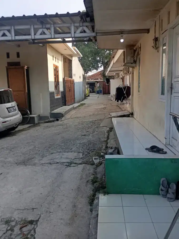 Dijual kontrakan dan rumah