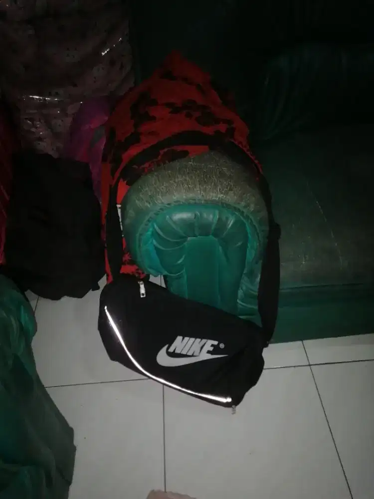 Dijual tas untuk joging dan lain merek nike