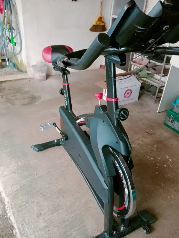 Sepeda Spinning TL930
