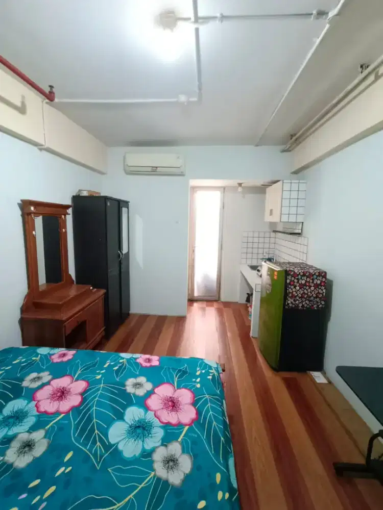 Disewakan murah OWNER apartemen green park view studio furnish