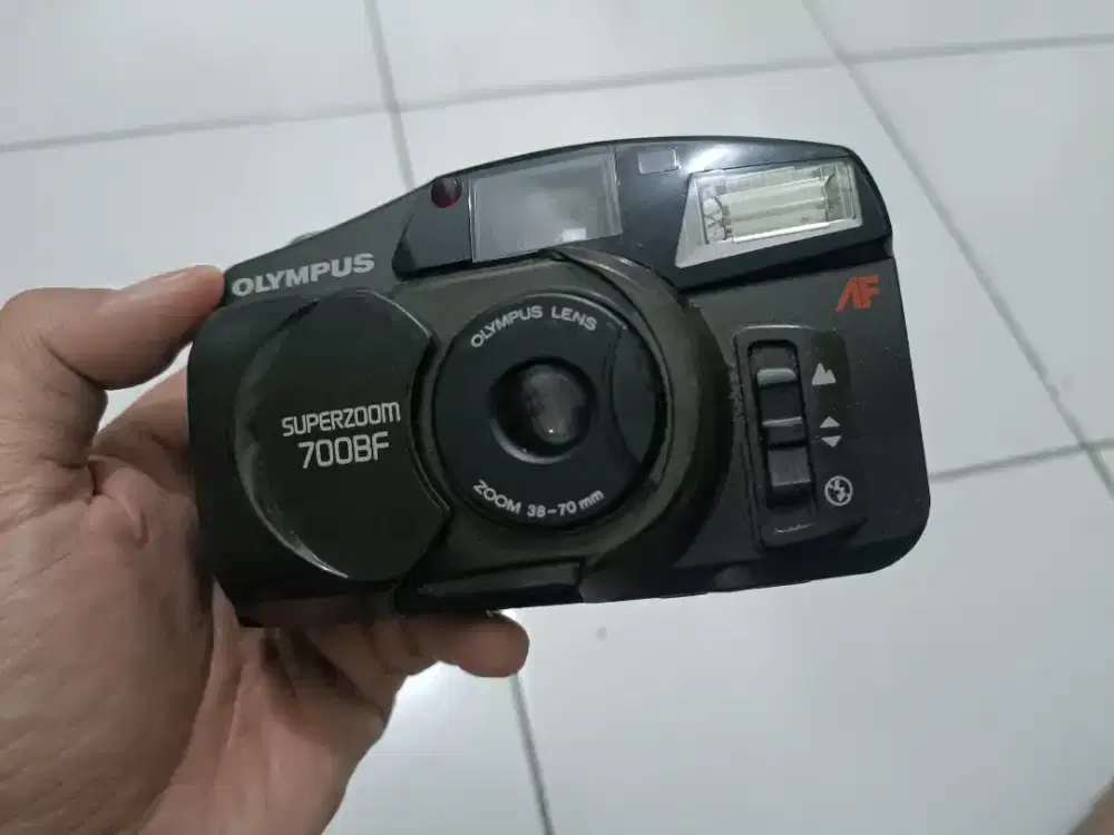 Kamera Pocket Olympus Superzoom 700BF
