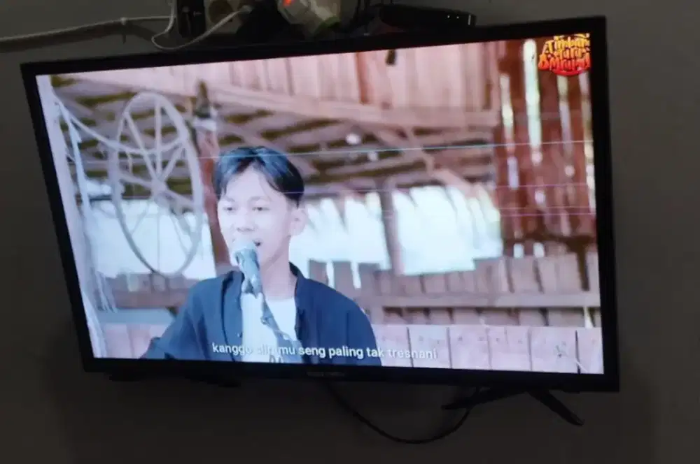 TV Minus Layar TV LED Polytron 32