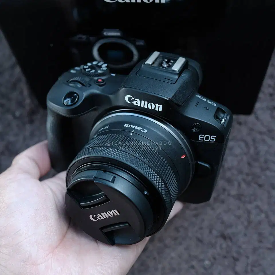 Mirrorless Canon R100 Kit 18-45mm F4.5-6.3 IS STM Like New Fullset