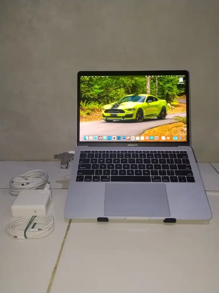 Macbook Pro 2016 & USB 2Tera Free