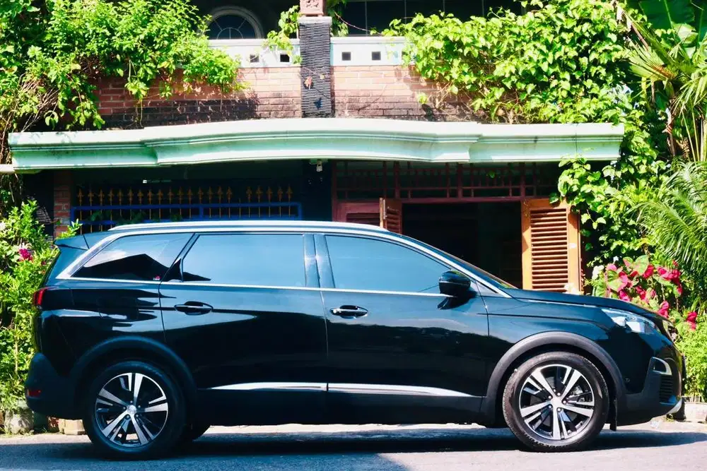 Peugeot 5008 mulus peugoet 3008 cakep peugeot 2008 istimewa pokoknya