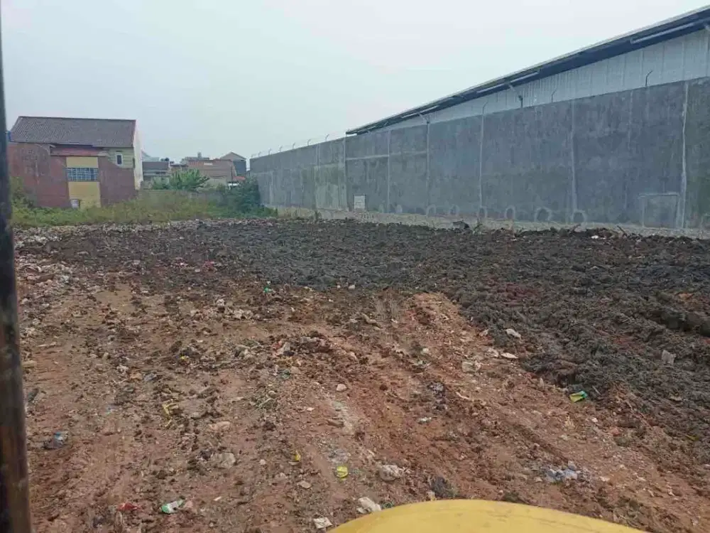 Tanah Pinggir Jalan Raya Utama Daerah Ciputat