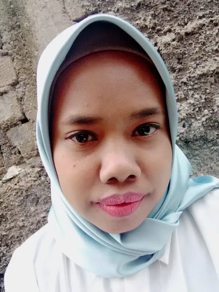 Saya lagi cari kerja art
