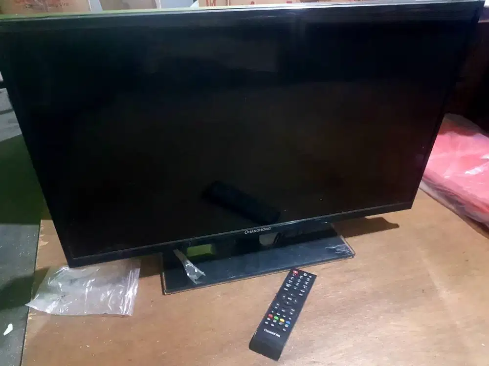 TV changhong led32b2700