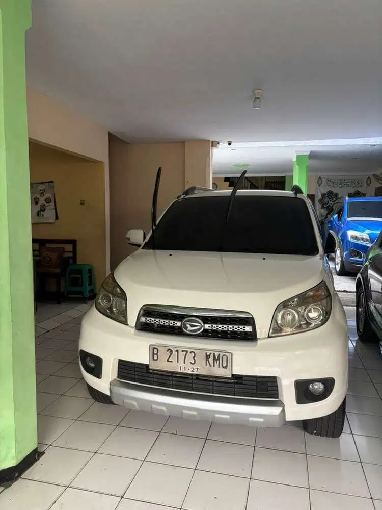 Daihatsu Terios TX A/T 2012
