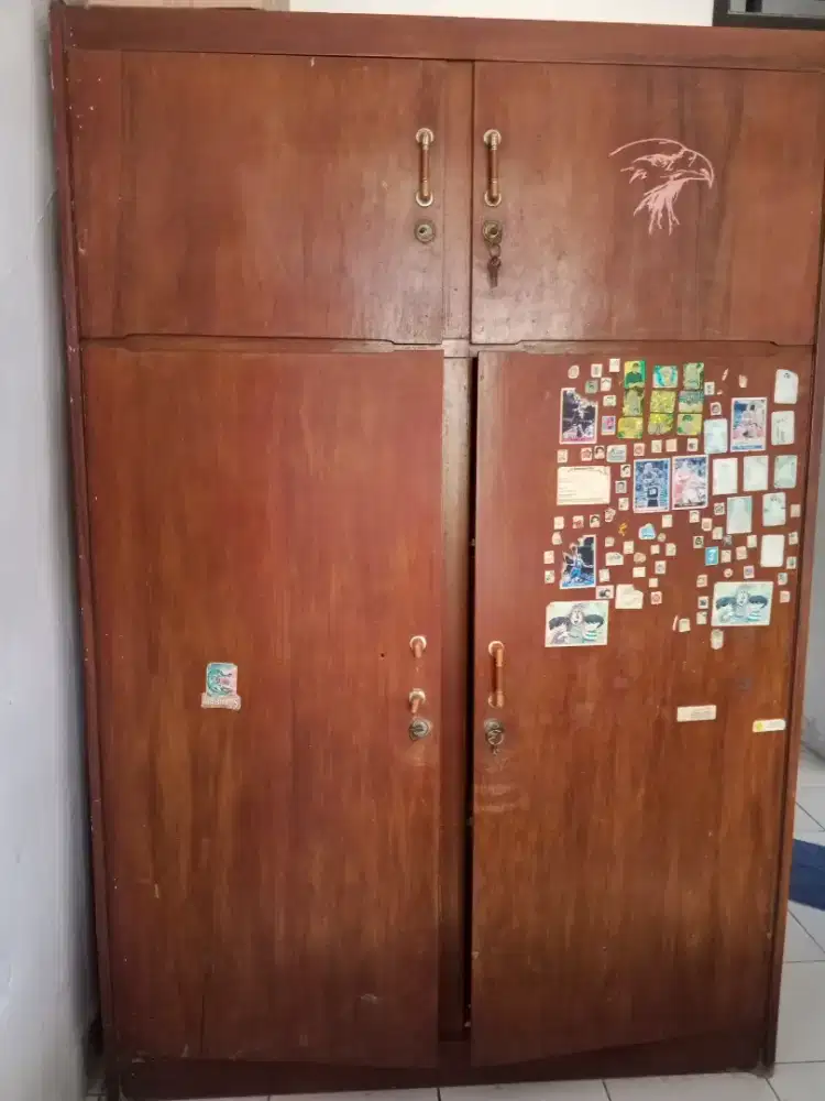 Lemari Baju/Pakaian Kayu Mahoni Asli