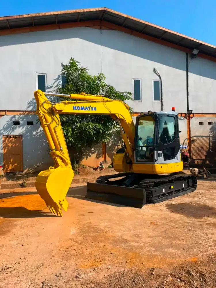 Exavator Komatsu PC78US tahun 2026