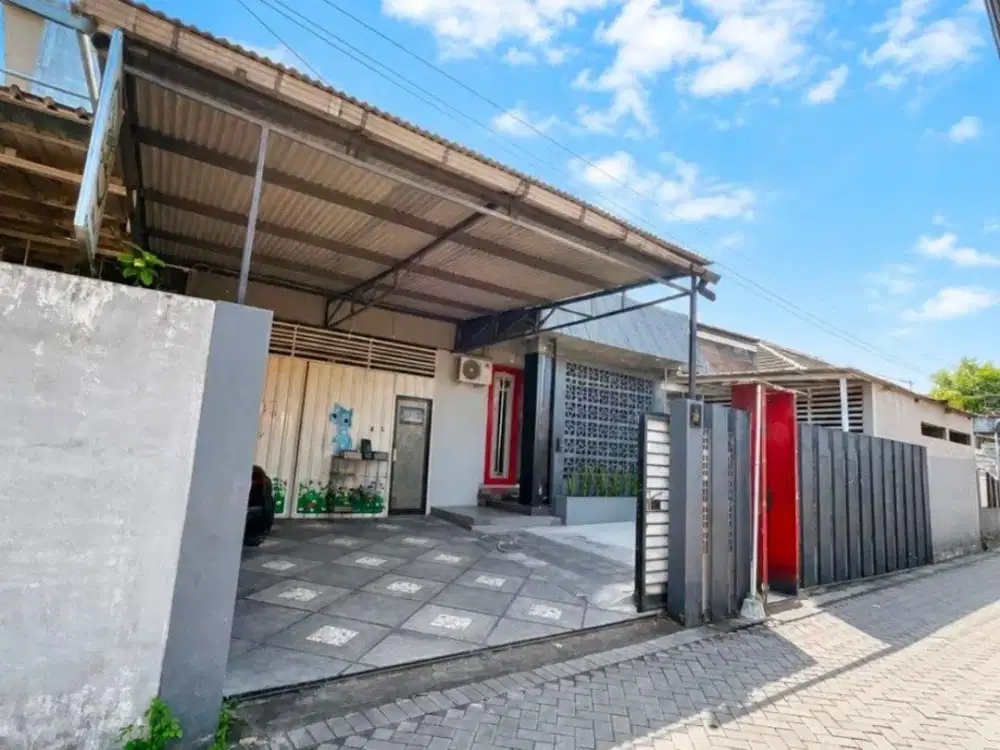 Rumah Siap Huni luas dekat UGM Jalan Plemburan Sinduadi Sleman