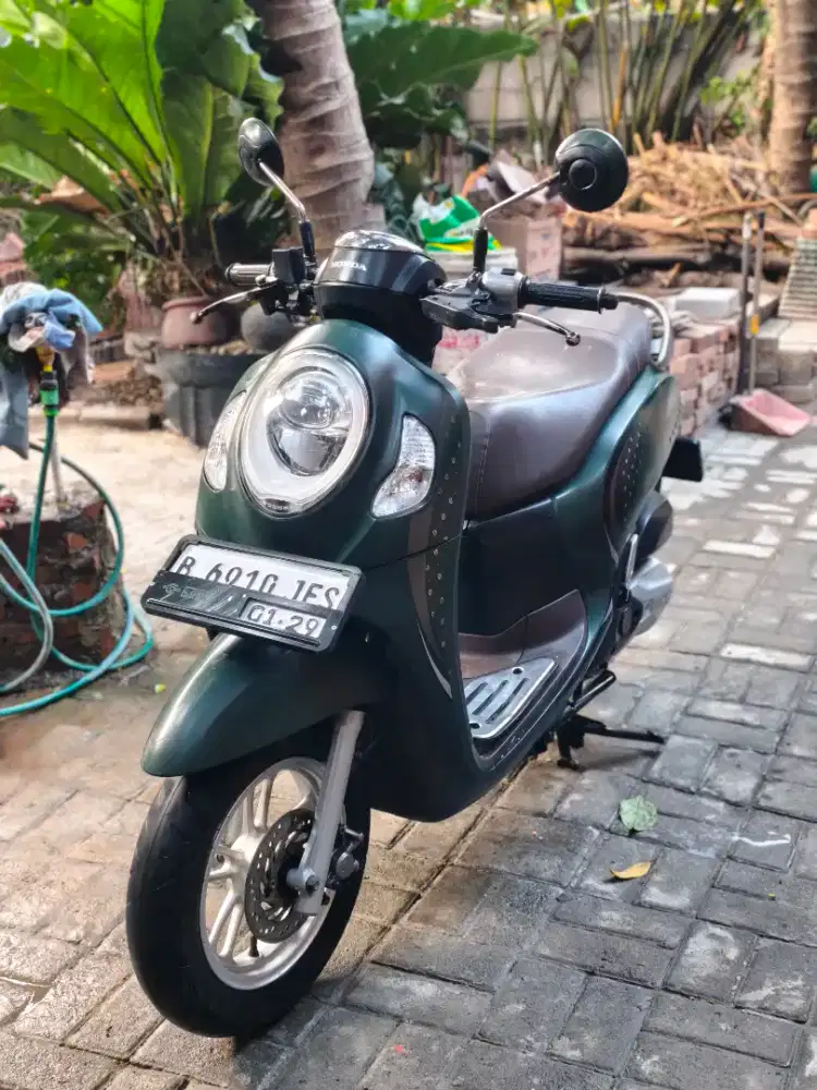 Scoopy CBS ISS 2023 PAJAK HIDUP