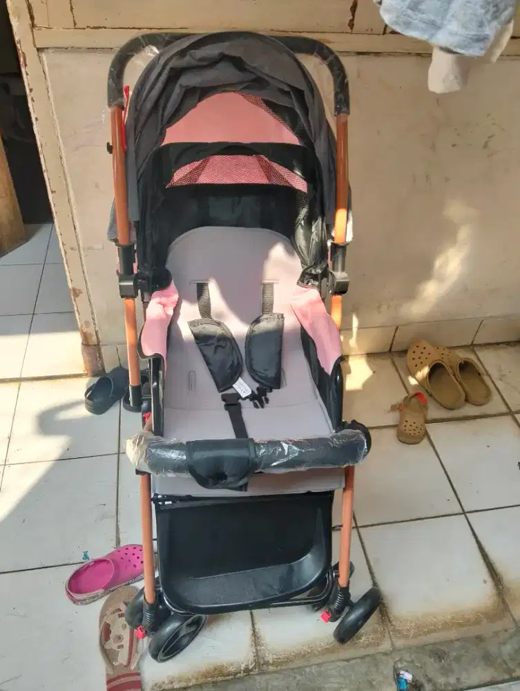 Stroller bayi/anak merk BEIGE