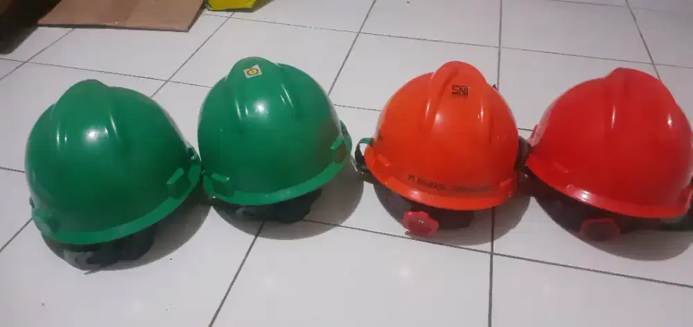 Dijual helm proyek merk MSA SNI PROJECT SEPTI HELMET afa 4 borong aja