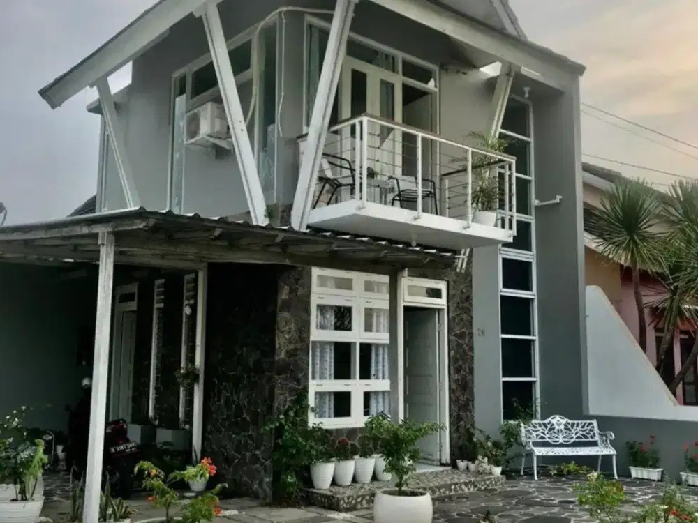 Rumah view Sawah & Merapi dalam Perumahan Condongcatur Sleman