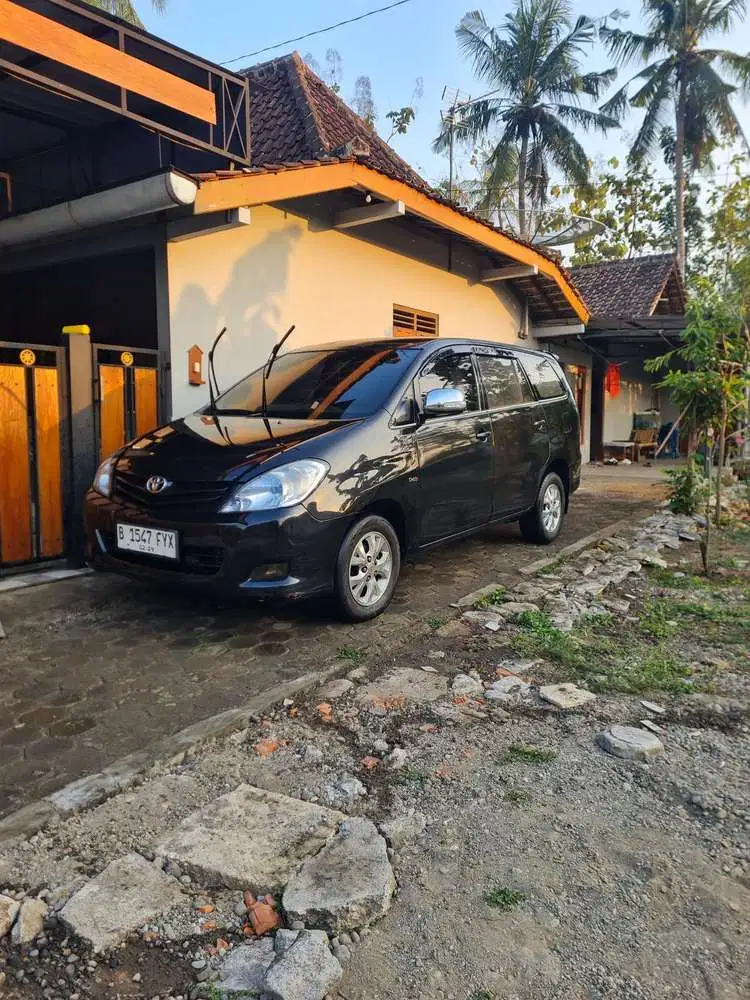 Toyota Kijang Innova 2009 Diesel