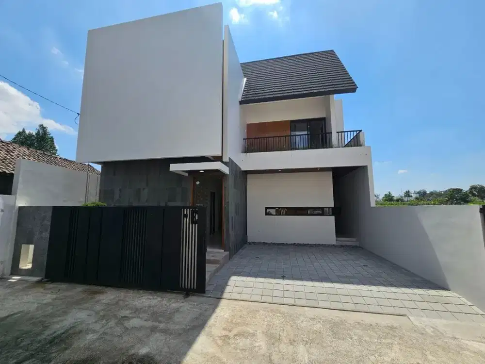 Rumah dalam Cluster One Gate System dekat Hyatt Jalan Palagan Ngaglik Sleman