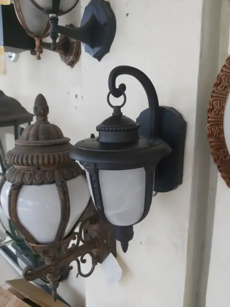 LAMPU DINDING MURAH