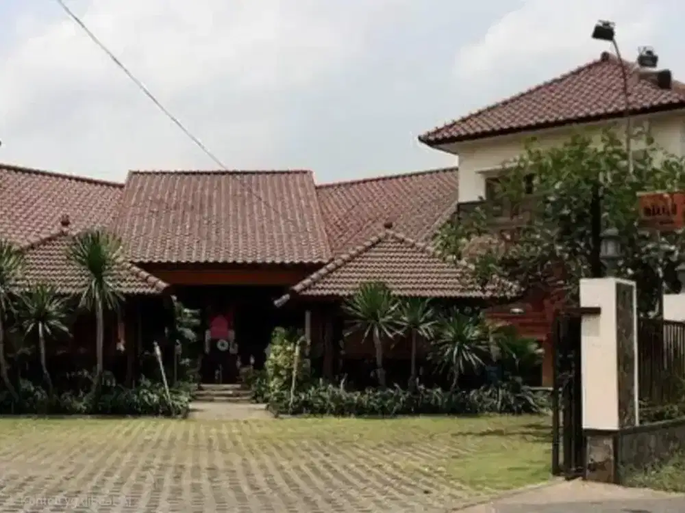 Tanah Plus Bangunan di Poros Jalan Raya Sulfat - Sawojajar