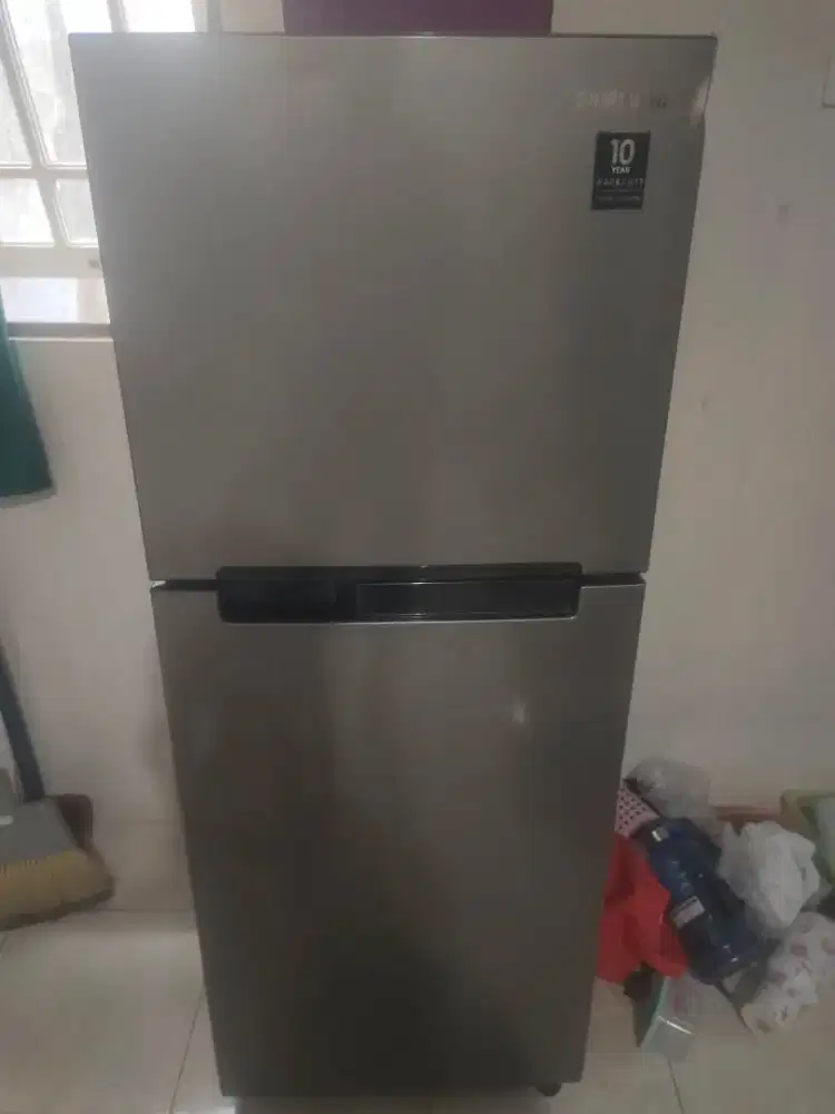 Kulkas bekas Samsung