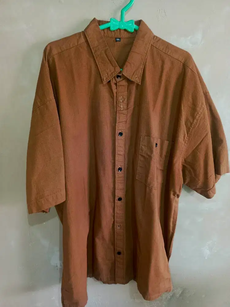 Kemeja Lengan Pendek Warna Coklat Ada Warna Hijau BigSize