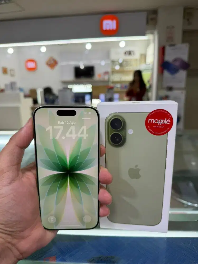 iPhone 17 512 SAGE iBox Fullset garansi on mei 2027