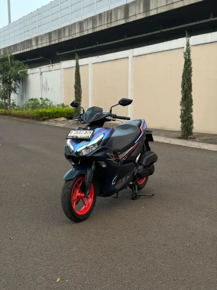 Barang antik!! Yamaha aerox cybercity 2023 low km 3000 perak