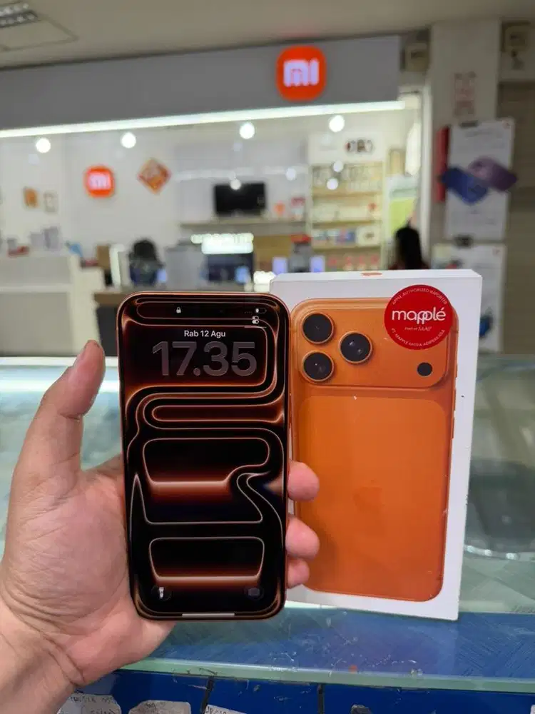 iPhone 17 promax 256 ibox fullset garansi on desember 2026