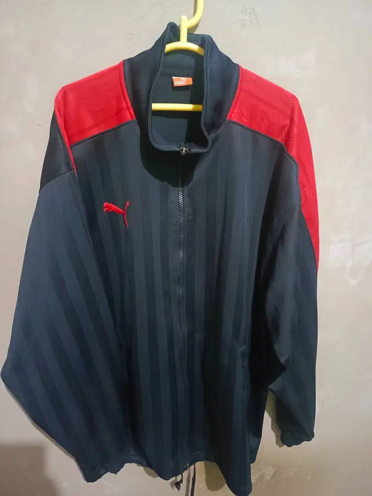 JAKET TRACKTOP PUMA ORIGINAL MULUS NO MINUS DIMURAHIN AJA SIZE XXL