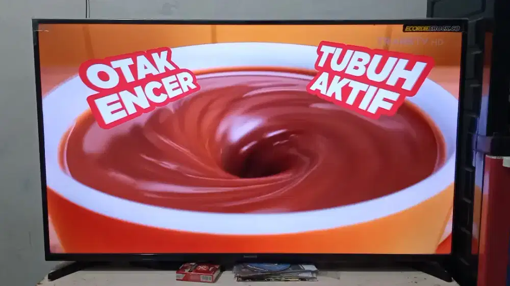 Jual tv samsung 43inc hd 4k kondisi masih mulus